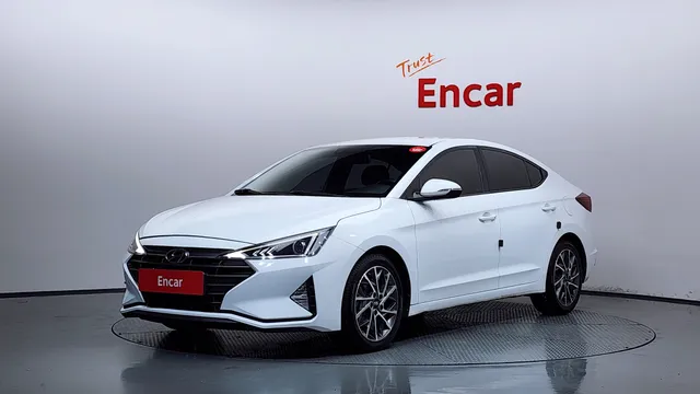 Hyundai Elantra (Avante)