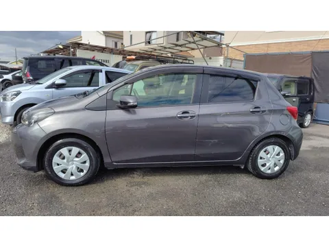 Toyota Yaris (Vitz)