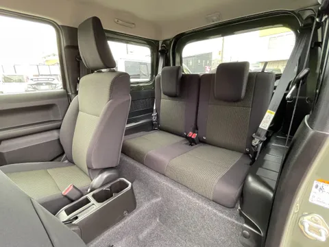 Suzuki Jimny Sierra