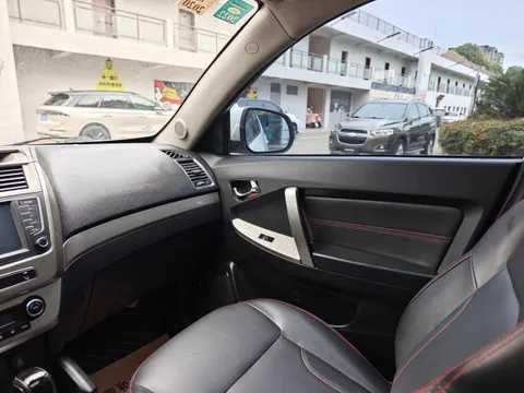 Geely GX7