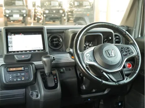 Honda N-VAN Plus Style