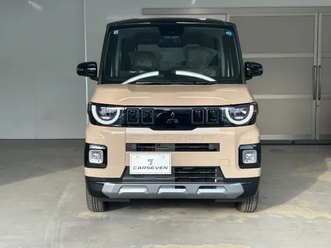 Mitsubishi Delica Mini