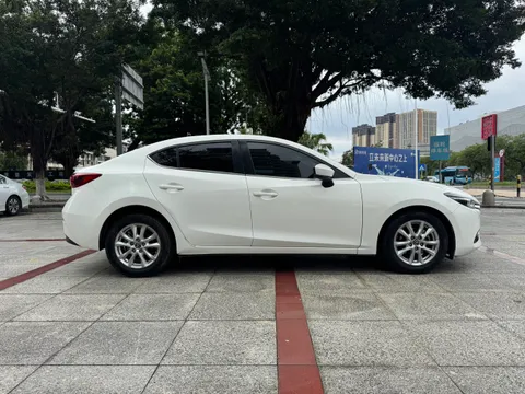 Mazda Mazda3