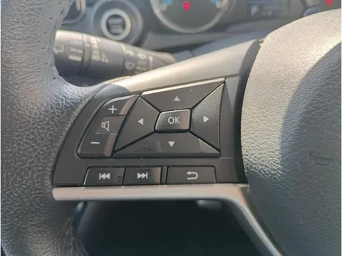 Mitsubishi eK X