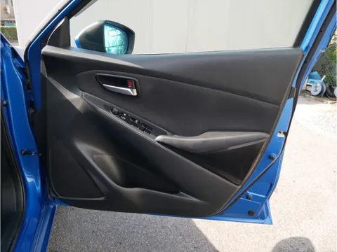 Mazda Mazda2 (Demio)