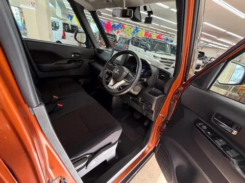 Mitsubishi eK X Space