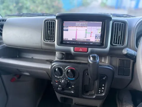 Nissan Clipper