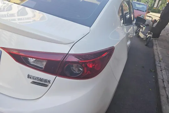 Mazda Mazda 3