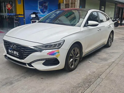 Hyundai Festa
