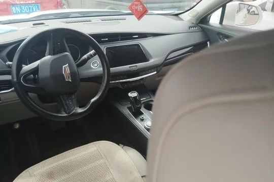 Cadillac XT4