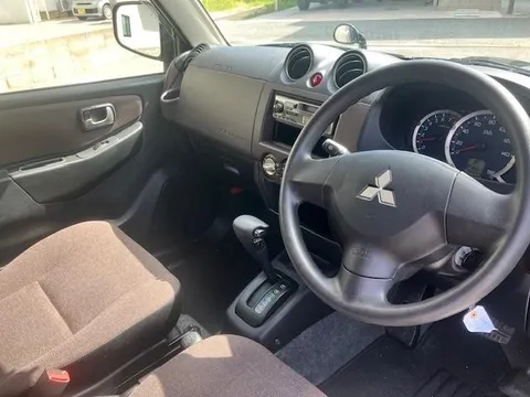 Mitsubishi Pajero Mini