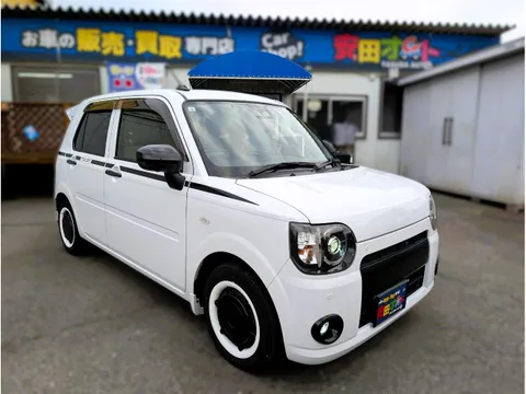 Daihatsu Mira Tocot