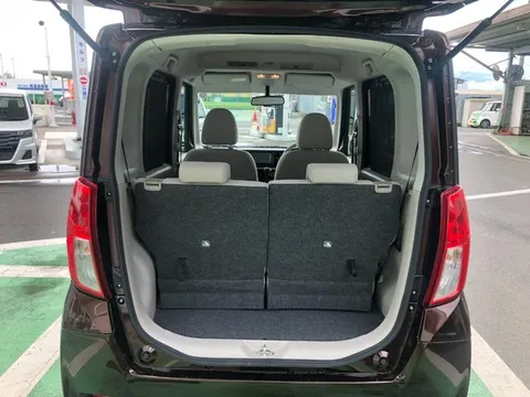 Mitsubishi eK Space