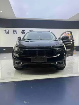 Lynk & Co 01