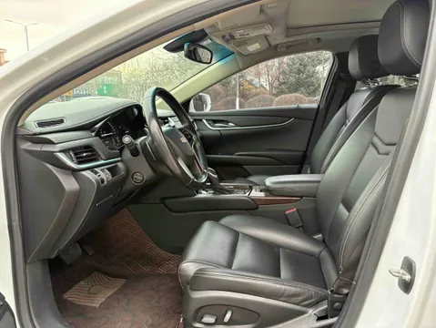 Cadillac XTS