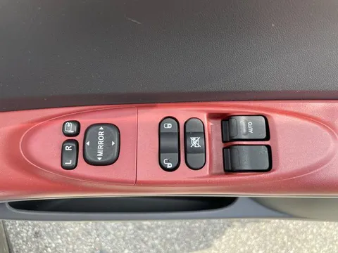 Subaru R1