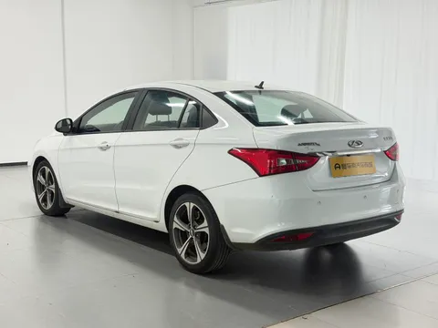 Chery Arrizo 5