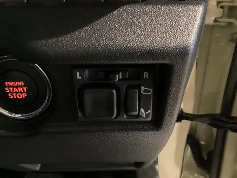 Suzuki Jimny Nomade