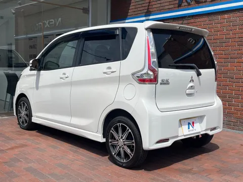 Mitsubishi eK Custom