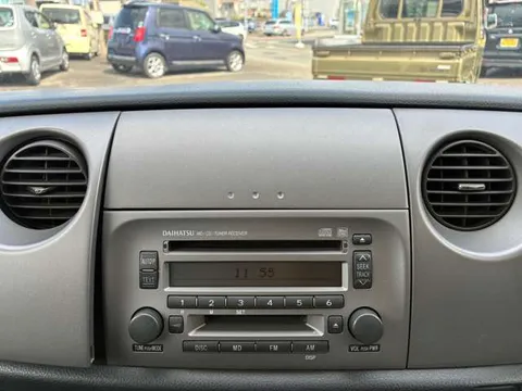 Daihatsu Mira Gino
