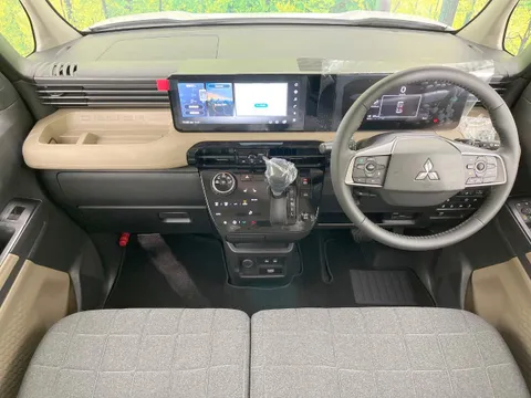 Mitsubishi Delica Mini
