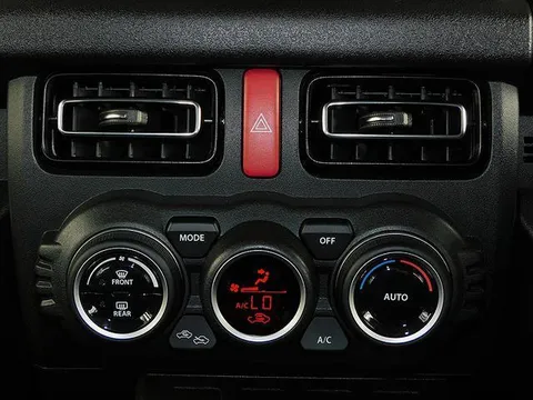 Suzuki Jimny Nomade