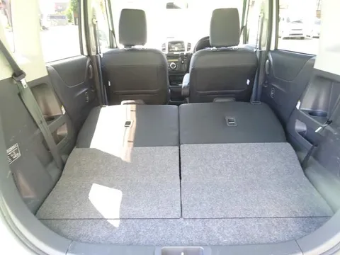 Mitsubishi Delica D:2