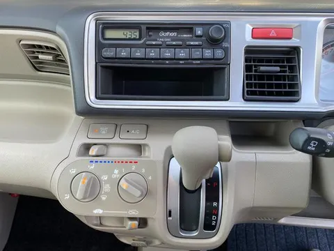Honda Life