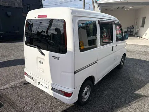 Daihatsu Hijet Cargo