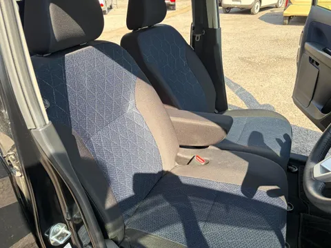 Mitsubishi eK X