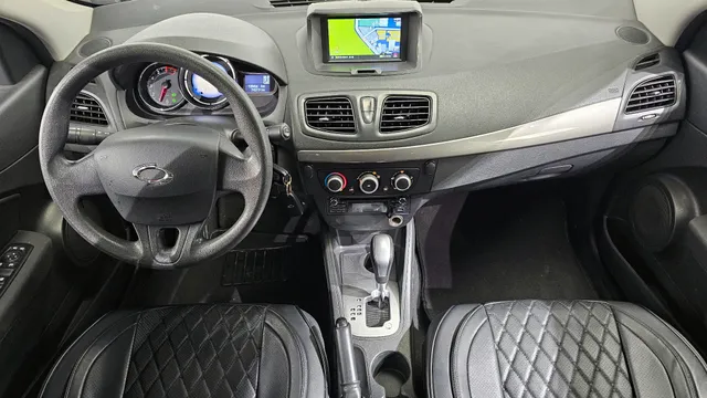 Renault SM3