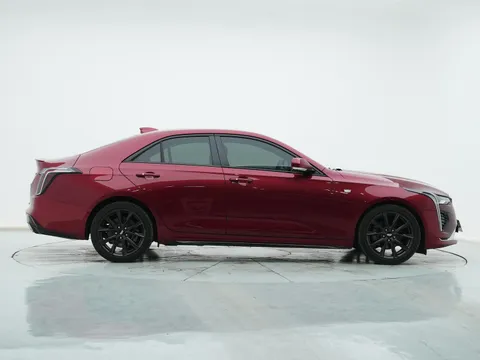 Cadillac CT4