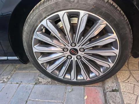Hongqi H9