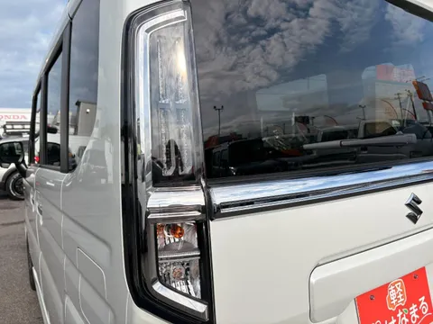 Suzuki Spacia Custom