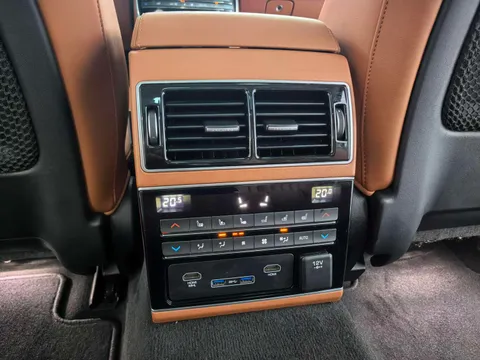 Jaguar XFL