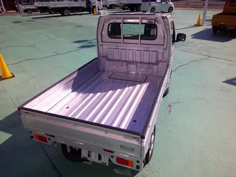Suzuki Carry Track