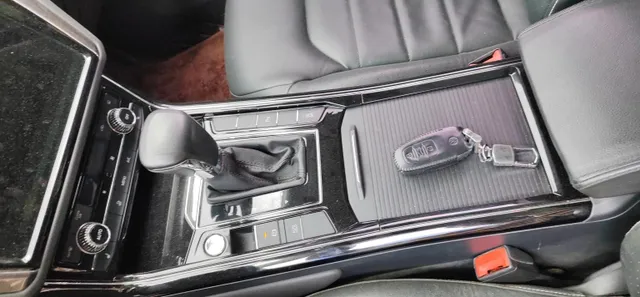 Volkswagen Phideon