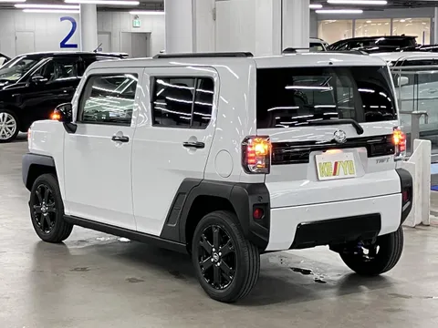 Daihatsu Taft