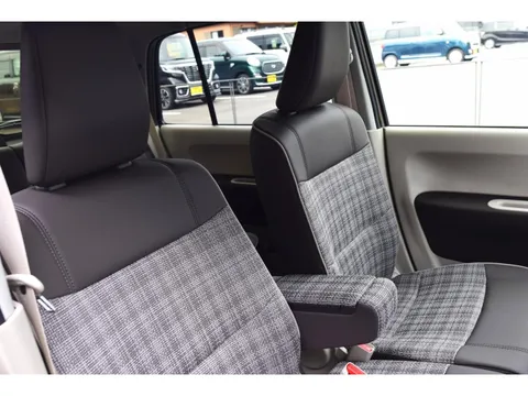 Suzuki Alto Lapin LC