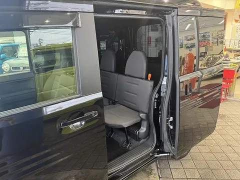 Honda N-VAN Plus Style