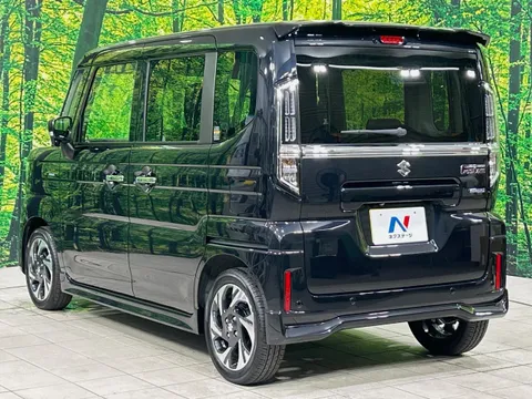 Suzuki Spacia Custom