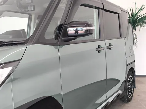 Mitsubishi Delica Mini