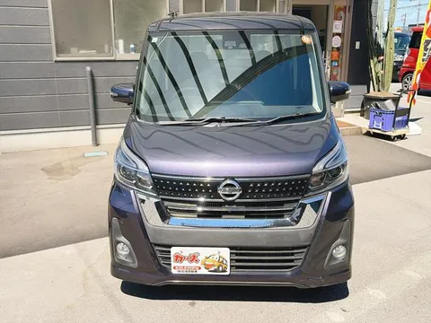 Nissan Dayz Roox