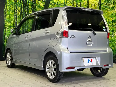 Mitsubishi eK Custom