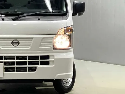 Nissan Clipper Truck