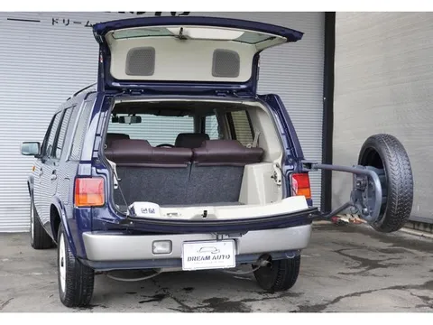 Nissan Rasheen