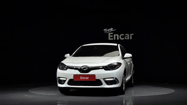 Renault SM3