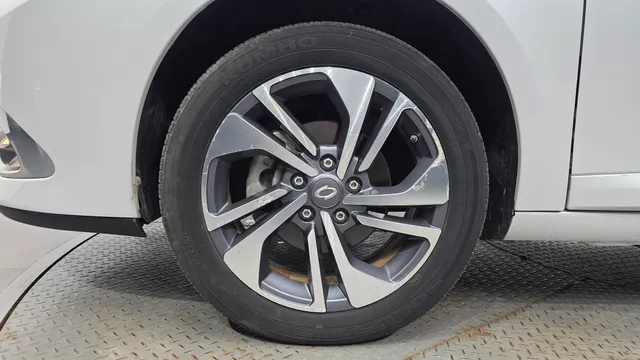 Renault SM3