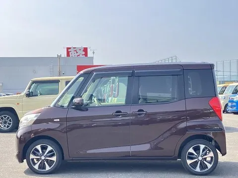 Mitsubishi eK Space