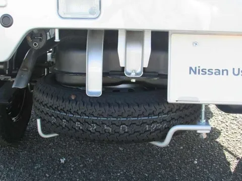 Nissan Clipper Truck
